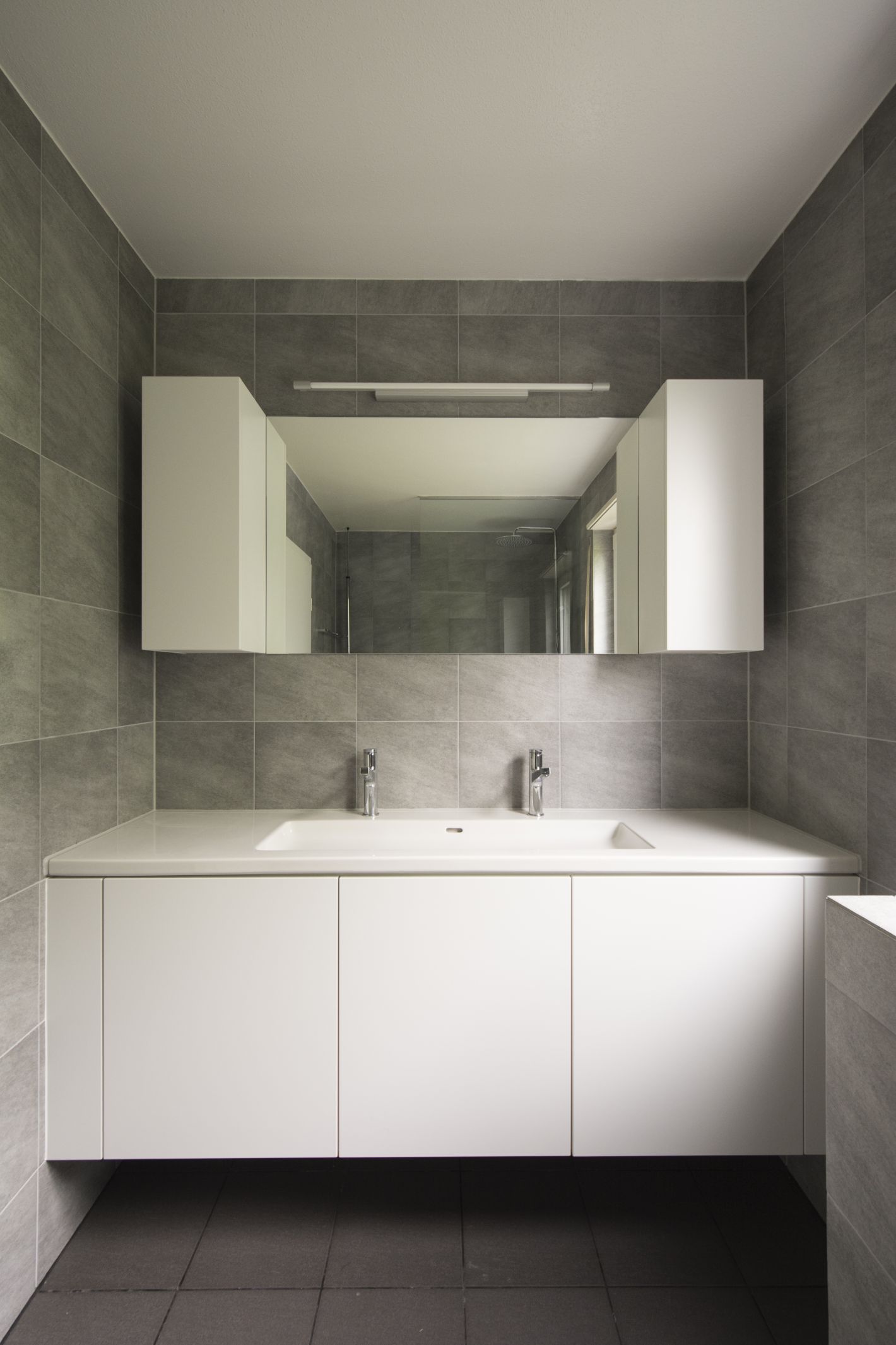 Bad Kunststein ondo Design Architektur Olivier Blaser